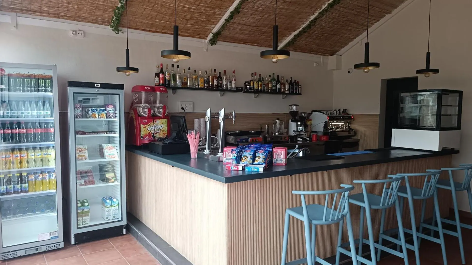 Pierre & Vacances Menorca Cala Blanes カラ・エン・ブラネス 3*,