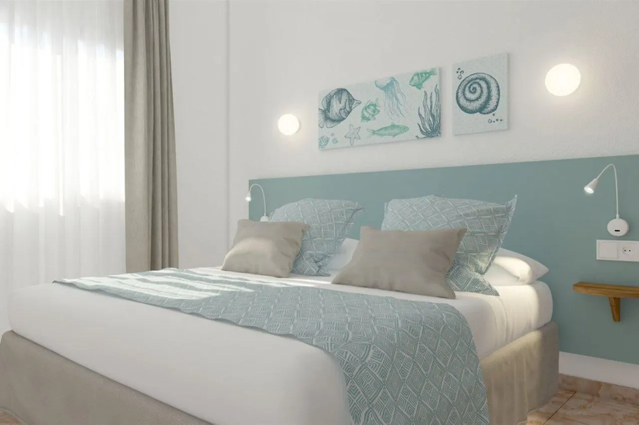 Pierre&Vacances Resort Menorca Cala Blanes Cala'N Blanes  Apartahotel Cala'N Blanes (Menorca)