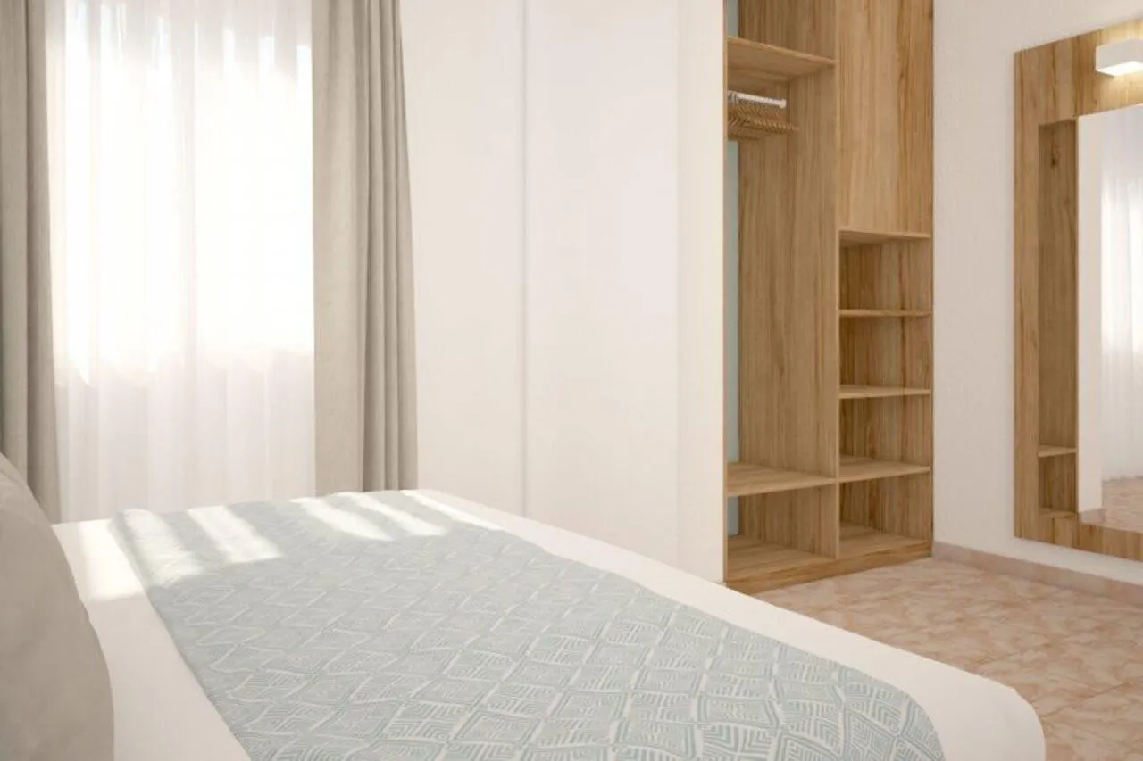 *** Apartahotel Pierre&Vacances Resort Menorca Cala Blanes Cala'N Blanes  España