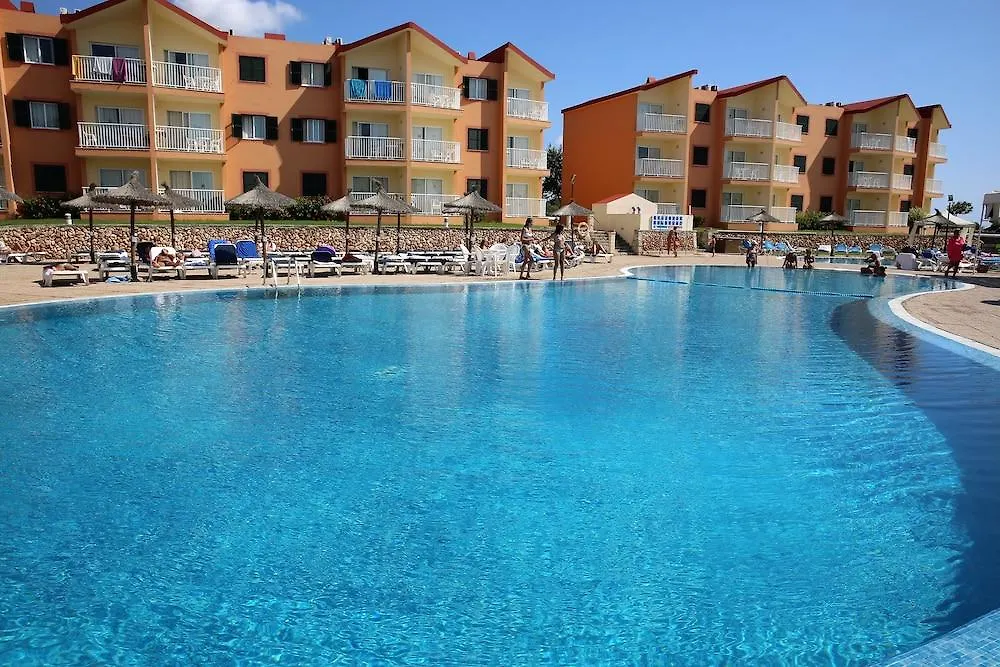 アパートホテル Pierre & Vacances Menorca Cala Blanes カラ・エン・ブラネス